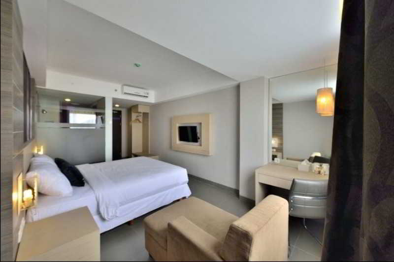 Kyriad Royal Seminyak  Luaran gambar