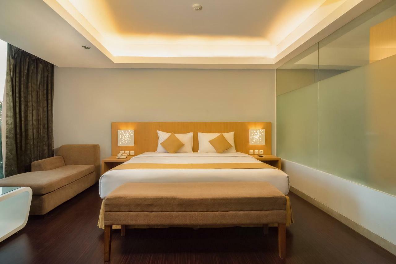 Kyriad Royal Seminyak  Luaran gambar